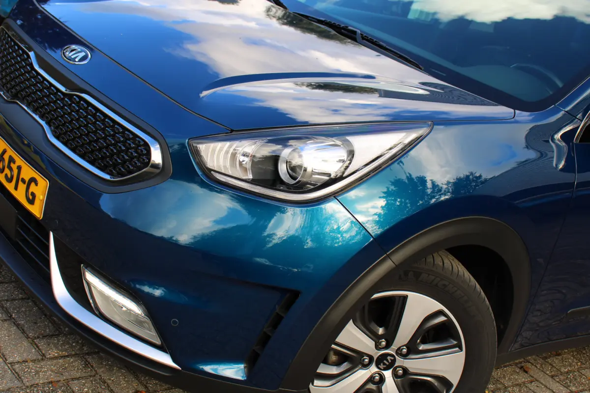 1.6 GDi Hybrid BusinessLine | NL-AUTO! | STOEL + STUURVERWARMING | ADAPTIVE CRUISE | LANE ASISST | CAMERA | PARK SENS V+A | LED | LEDER