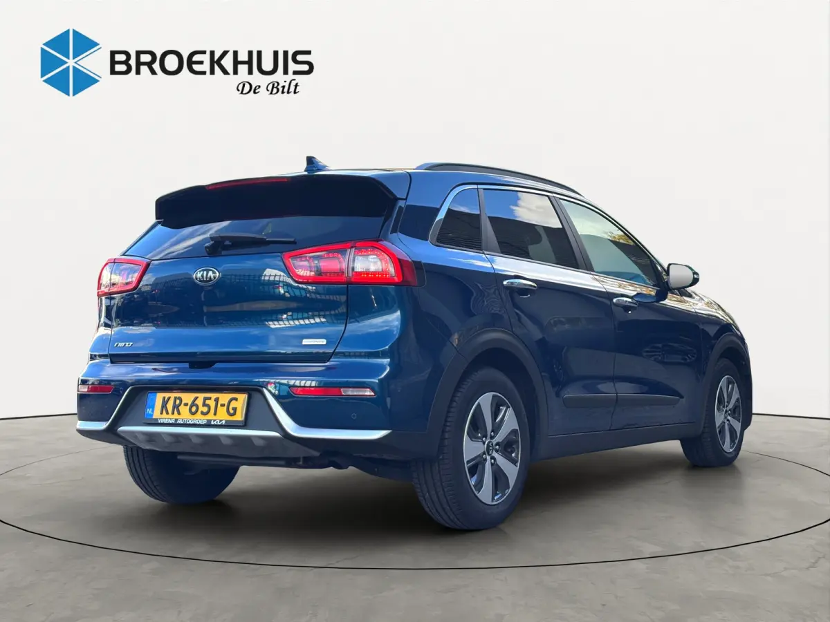 1.6 GDi Hybrid BusinessLine | NL-AUTO! | STOEL + STUURVERWARMING | ADAPTIVE CRUISE | LANE ASISST | CAMERA | PARK SENS V+A | LED | LEDER