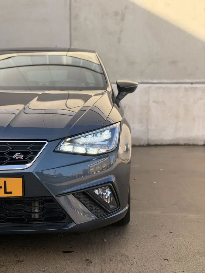 FR 1.0 TSI DSG Pano Navi CarPlay LED 18'' Stoelverwarming