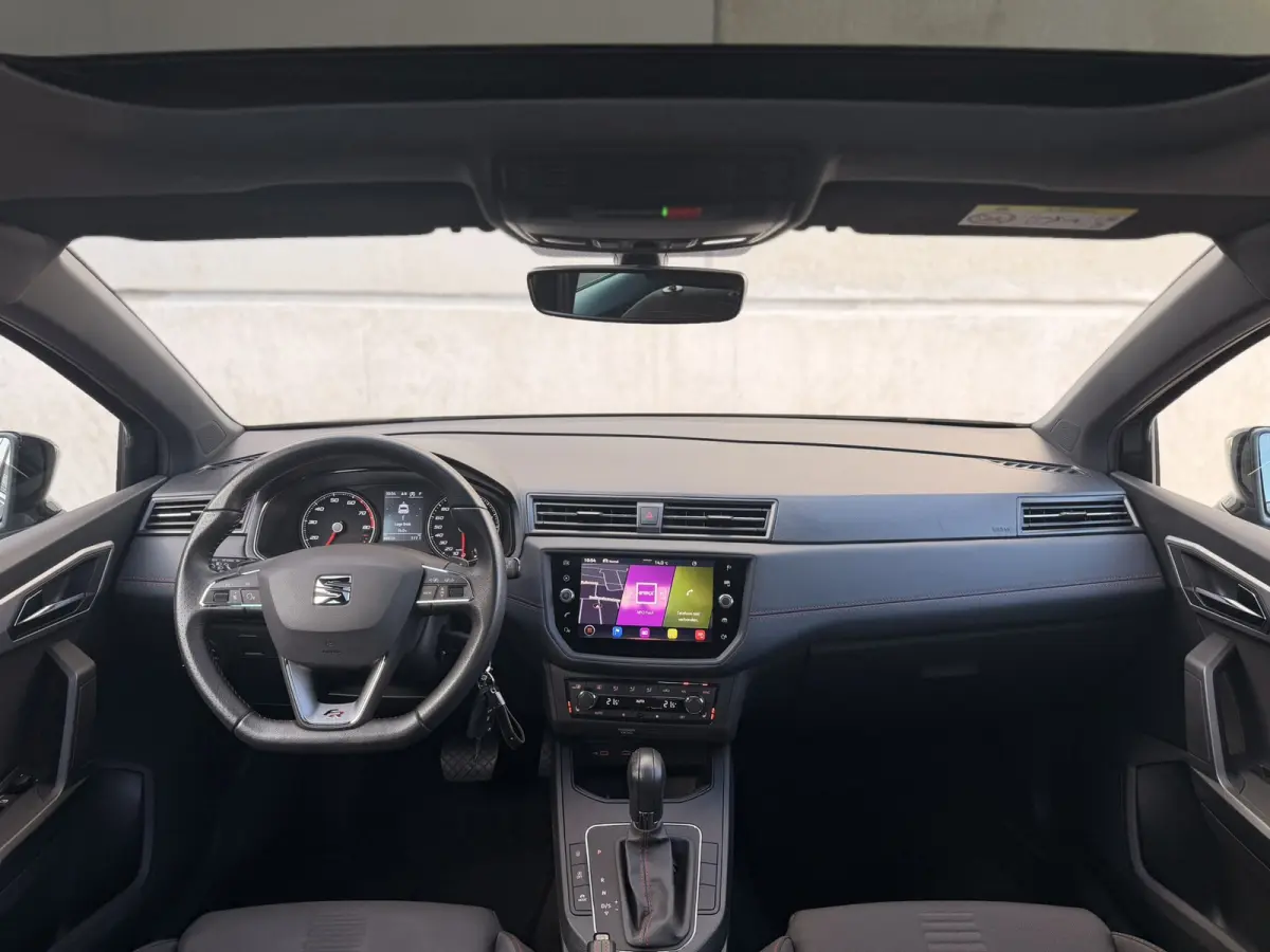FR 1.0 TSI DSG Pano Navi CarPlay LED 18'' Stoelverwarming