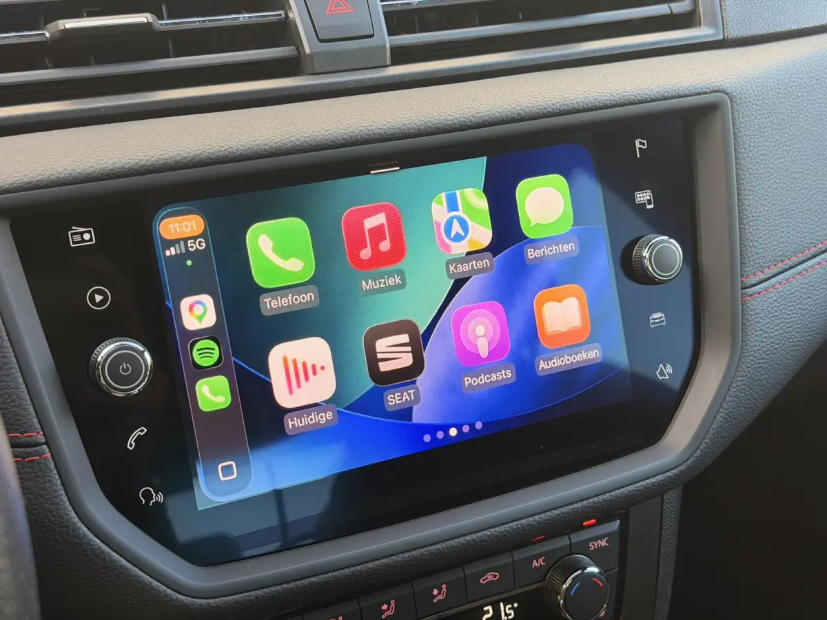 FR 1.0 TSI DSG Pano Navi CarPlay LED 18'' Stoelverwarming