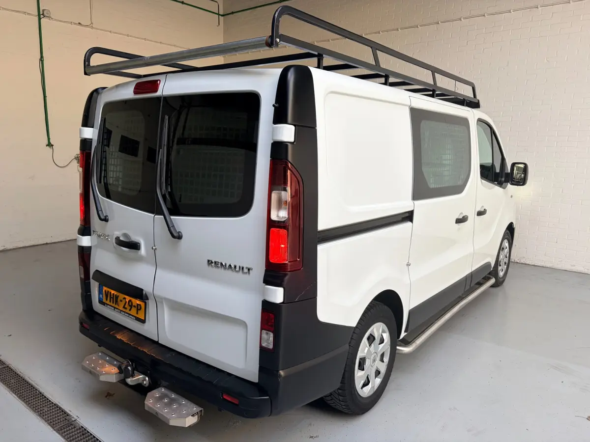 Automaat 2.0 dCi 145pk euro6 T29 L1H1 Comfort, 3Persoons, Sortimo kasten Imperiaal Trekhaak Omvormer RIJKLAARPRIJS