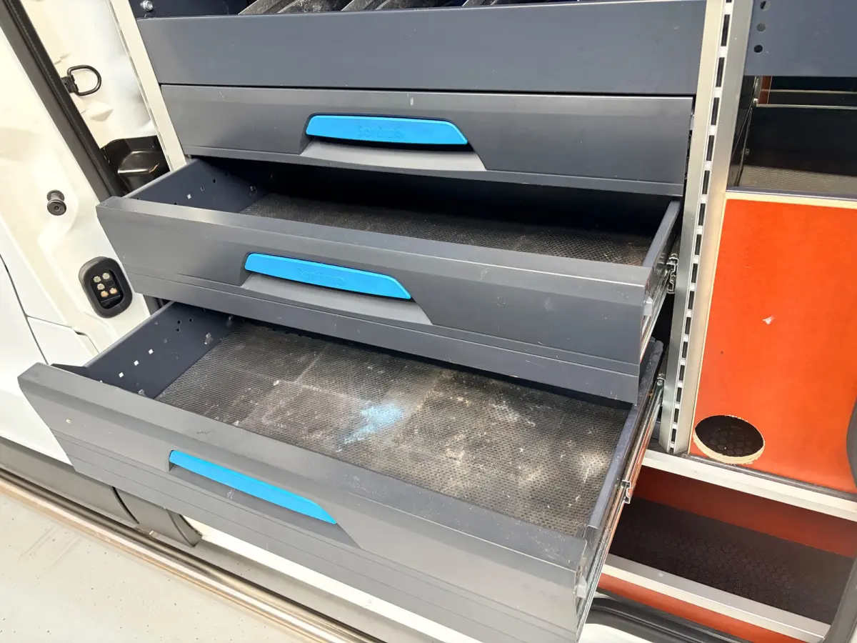 Automaat 2.0 dCi 145pk euro6 T29 L1H1 Comfort, 3Persoons, Sortimo kasten Imperiaal Trekhaak Omvormer RIJKLAARPRIJS