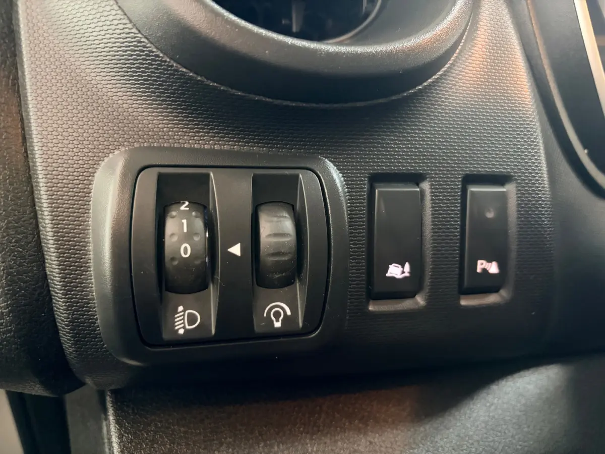 Automaat 2.0 dCi 145pk euro6 T29 L1H1 Comfort, 3Persoons, Sortimo kasten Imperiaal Trekhaak Omvormer RIJKLAARPRIJS