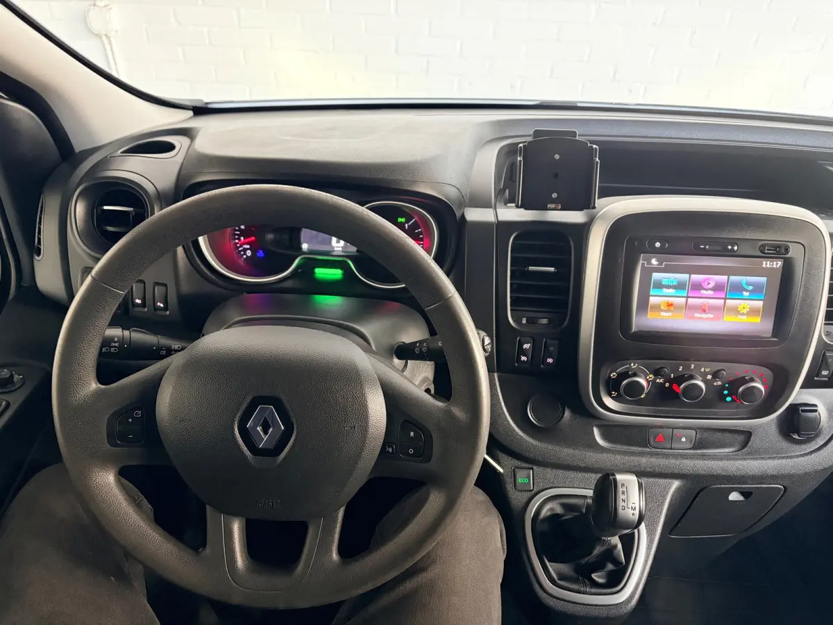 Automaat 2.0 dCi 145pk euro6 T29 L1H1 Comfort, 3Persoons, Sortimo kasten Imperiaal Trekhaak Omvormer RIJKLAARPRIJS