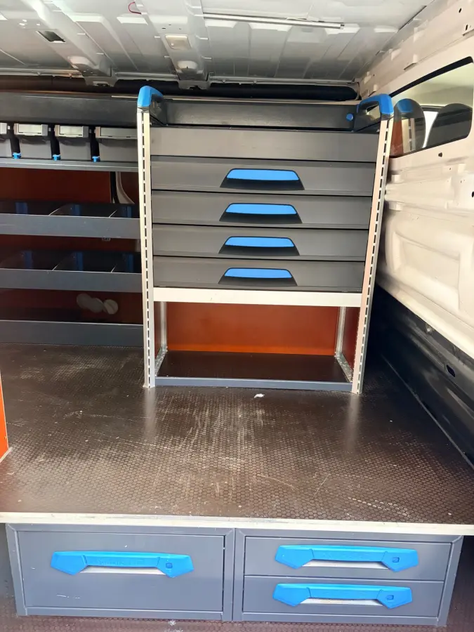 Automaat 2.0 dCi 145pk euro6 T29 L1H1 Comfort, 3Persoons, Sortimo kasten Imperiaal Trekhaak Omvormer RIJKLAARPRIJS