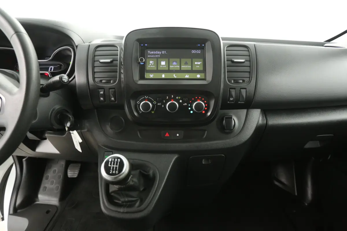 2.0 dCi 145PK L2H1 | Airco | Camera | Cruise | 3 Zits | Carplay | Parkeersens.