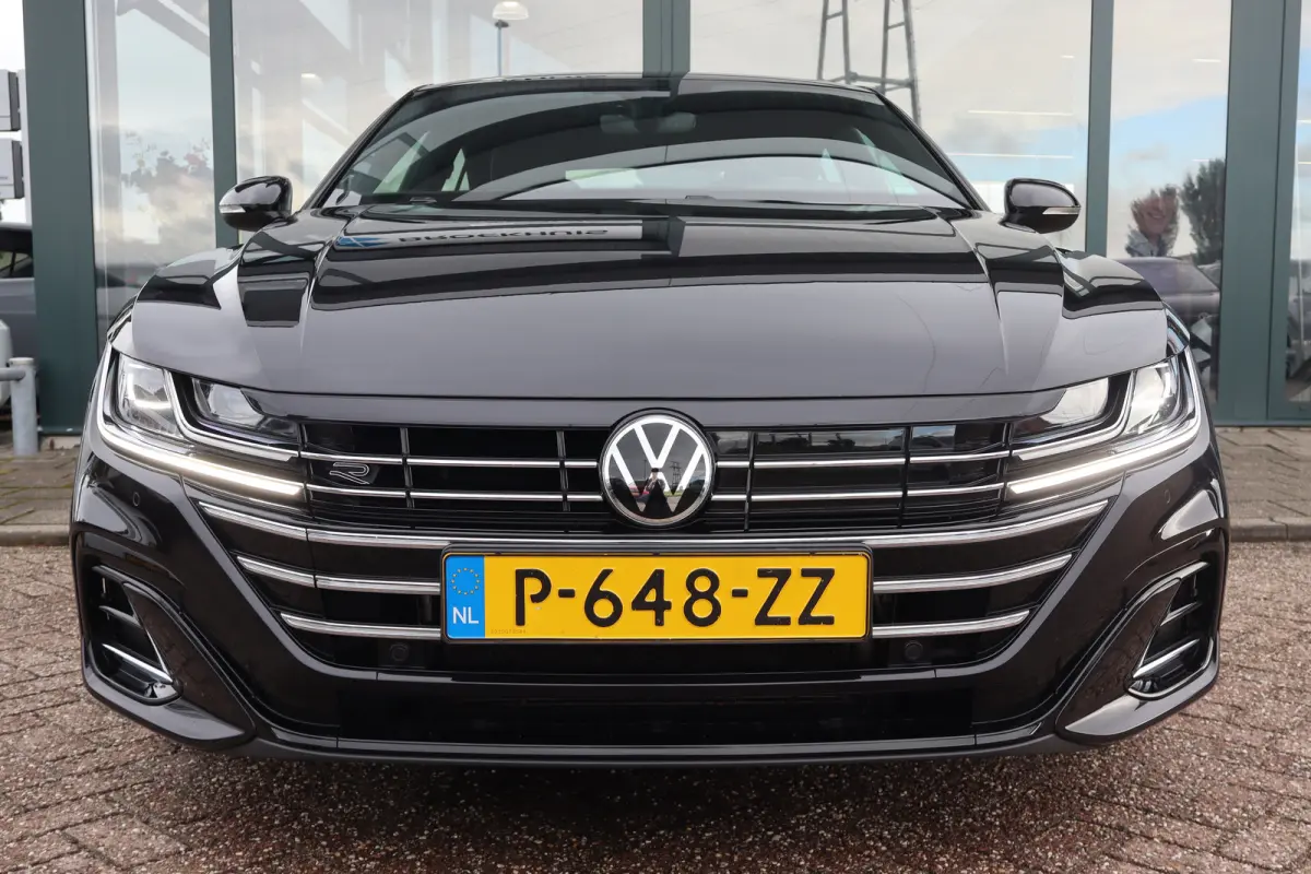 1.4 TSI eHybrid R-Line Business+ 217PK | Apple Carplay/Android Auto|telefoonintegratie premium | Cruise control adaptief | Keyless start