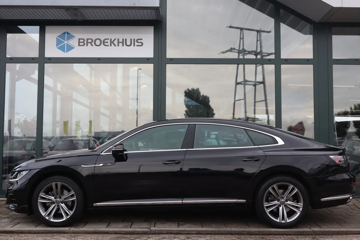 1.4 TSI eHybrid R-Line Business+ 217PK | Apple Carplay/Android Auto|telefoonintegratie premium | Cruise control adaptief | Keyless start