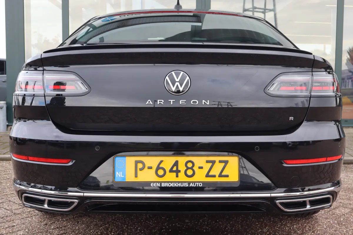 1.4 TSI eHybrid R-Line Business+ 217PK | Apple Carplay/Android Auto|telefoonintegratie premium | Cruise control adaptief | Keyless start