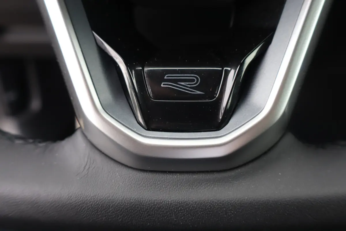 1.4 TSI eHybrid R-Line Business+ 217PK | Apple Carplay/Android Auto|telefoonintegratie premium | Cruise control adaptief | Keyless start