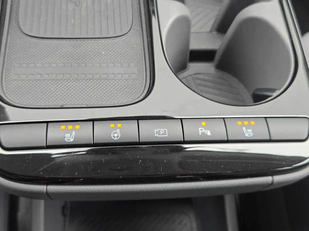 Connect Limited 84 kWh / Apple Carplay/Android Auto / Cruise control adaptief / Keyless start/entry