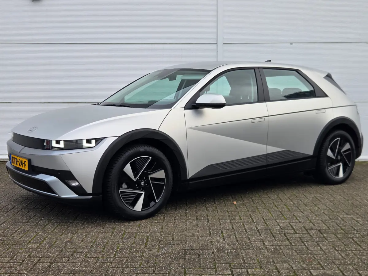 Connect Limited 84 kWh / Apple Carplay/Android Auto / Cruise control adaptief / Keyless start/entry