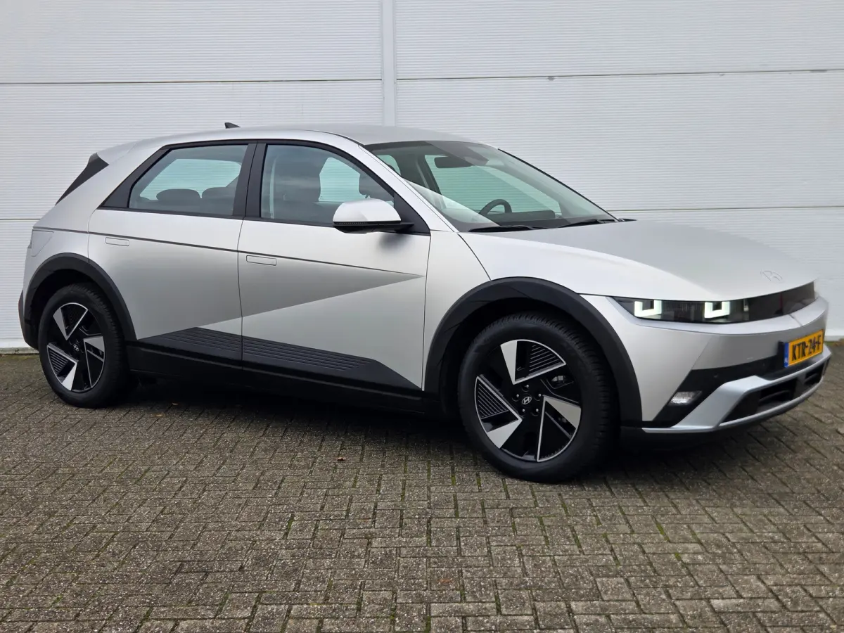 Connect Limited 84 kWh / Apple Carplay/Android Auto / Cruise control adaptief / Keyless start/entry