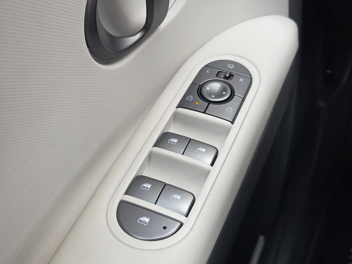 Connect Limited 84 kWh / Apple Carplay/Android Auto / Cruise control adaptief / Keyless start/entry