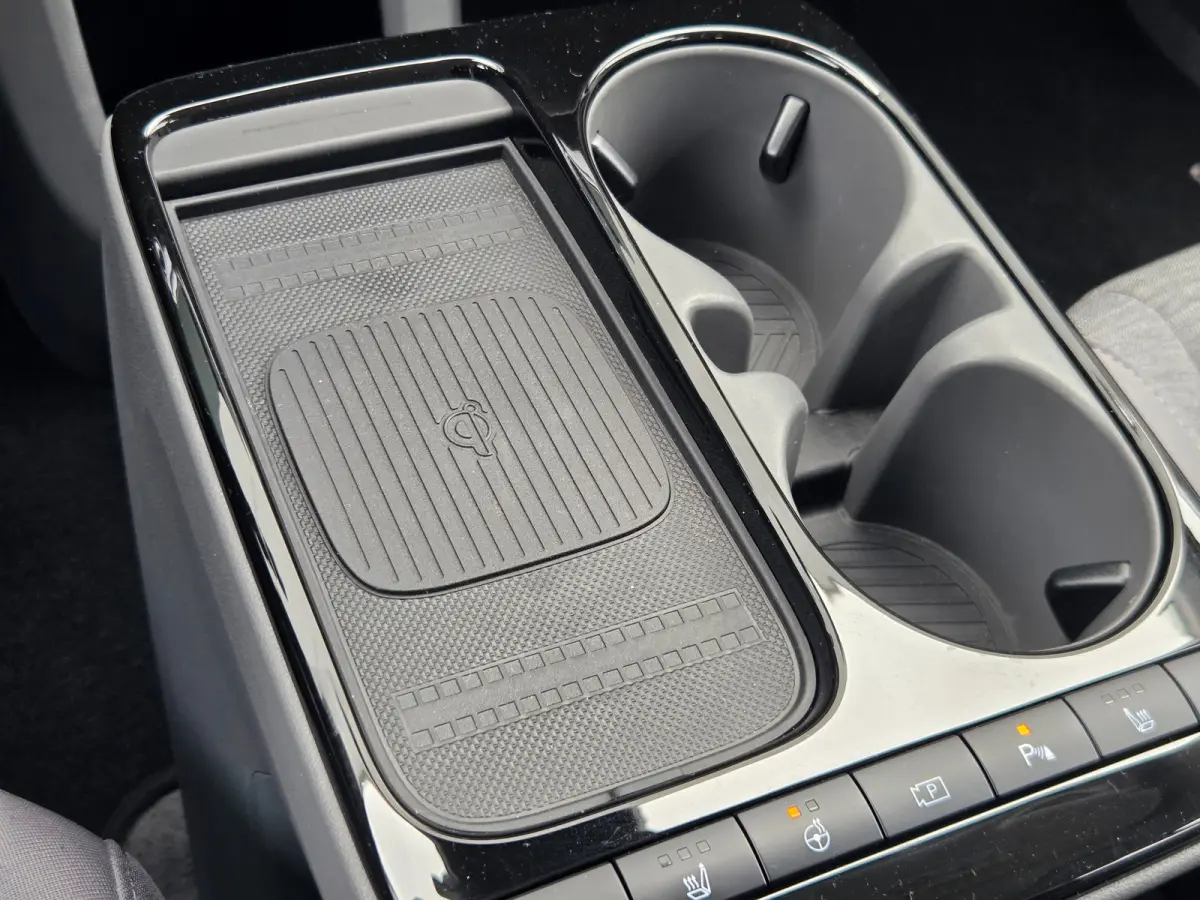 Connect Limited 84 kWh / Apple Carplay/Android Auto / Cruise control adaptief / Keyless start/entry