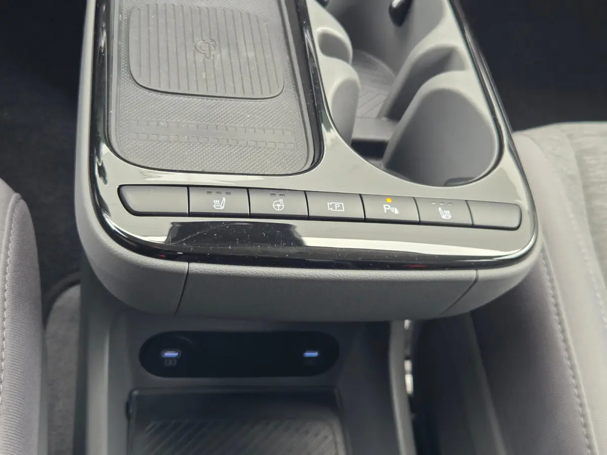 Connect Limited 84 kWh / Apple Carplay/Android Auto / Cruise control adaptief / Keyless start/entry