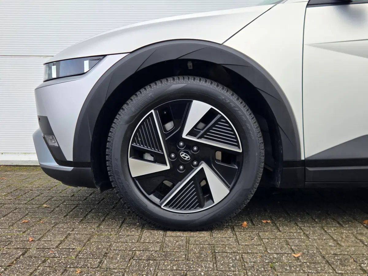 Connect Limited 84 kWh / Apple Carplay/Android Auto / Cruise control adaptief / Keyless start/entry