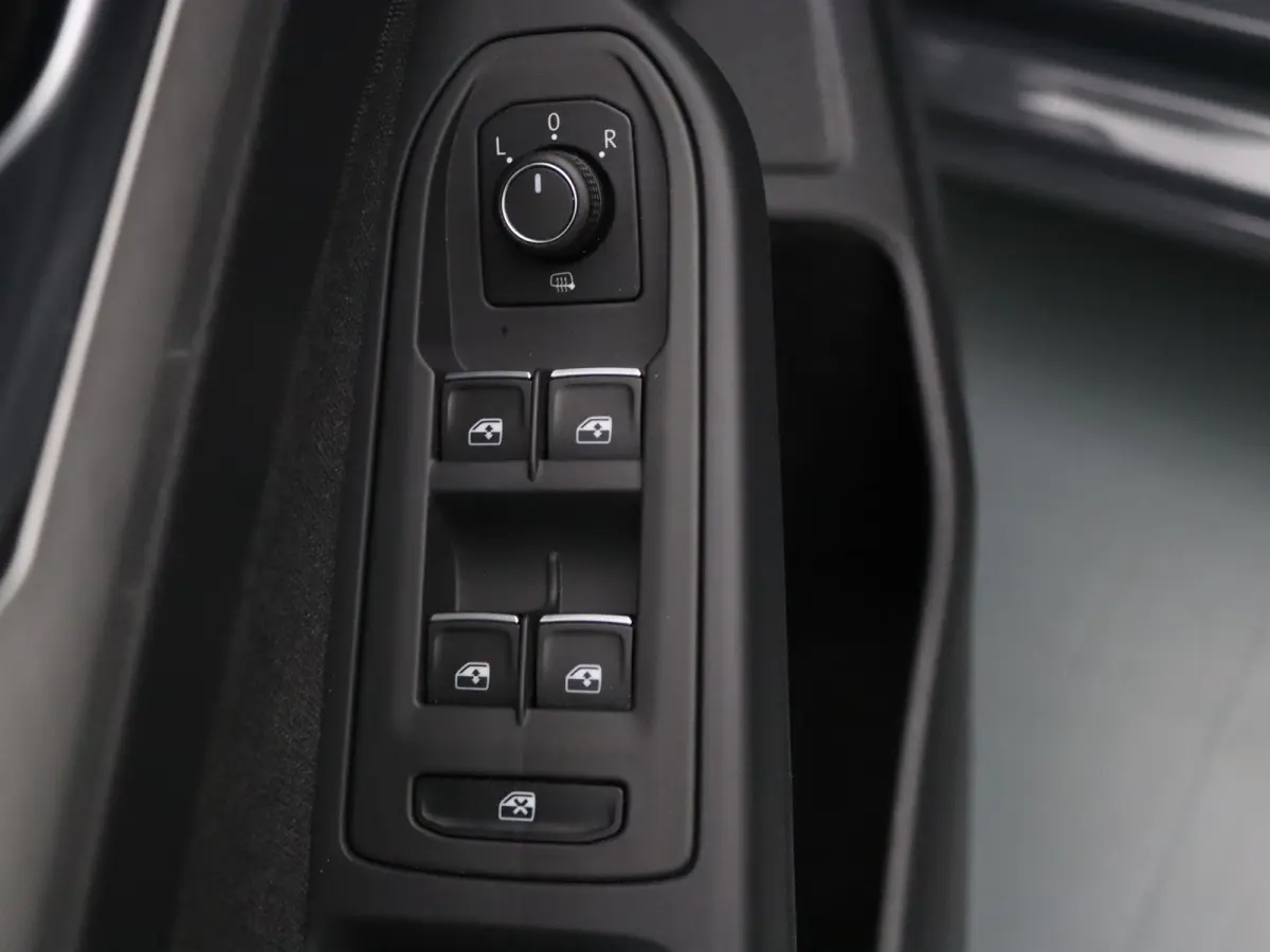 110pk TSI Life Apple Carplay/Android Auto | Climate