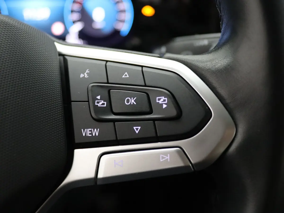 110pk TSI Life Apple Carplay/Android Auto | Climate