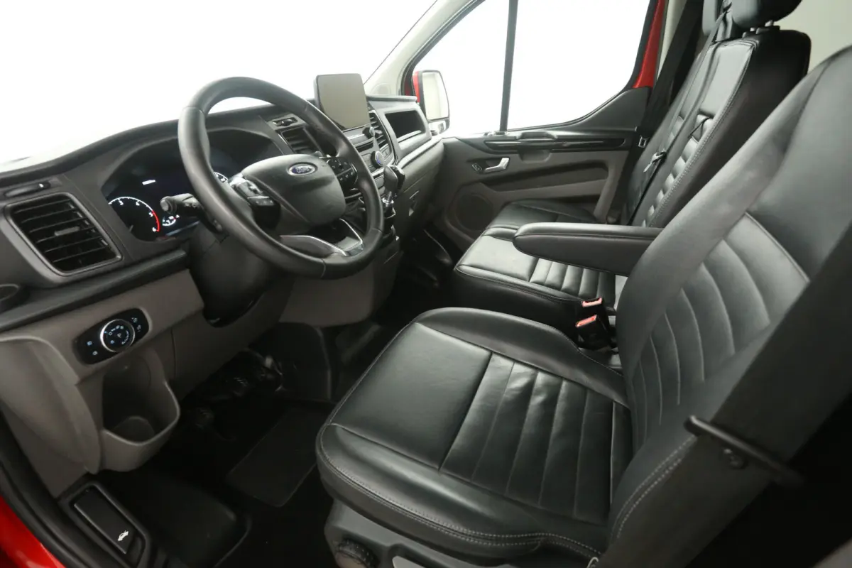 2.0 TDCI L2H1 TRAIL | DC | 6 Zits | Airco | Camera | Cruise | Carplay | Leder | Parkeersens.