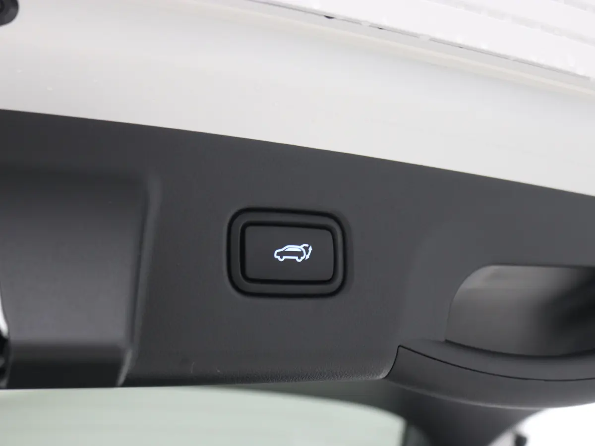 1.6 T-GDI PHEV Comfort Smart 4WD | Achteruitrijcamera | Airco (automatisch) | Apple Carplay/Android Auto|telefoonintegratie premium