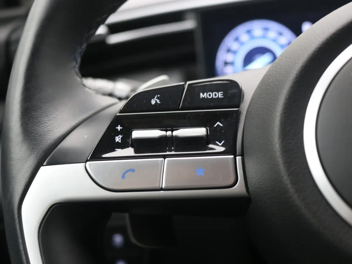 1.6 T-GDI PHEV Comfort Smart 4WD | Achteruitrijcamera | Airco (automatisch) | Apple Carplay/Android Auto|telefoonintegratie premium