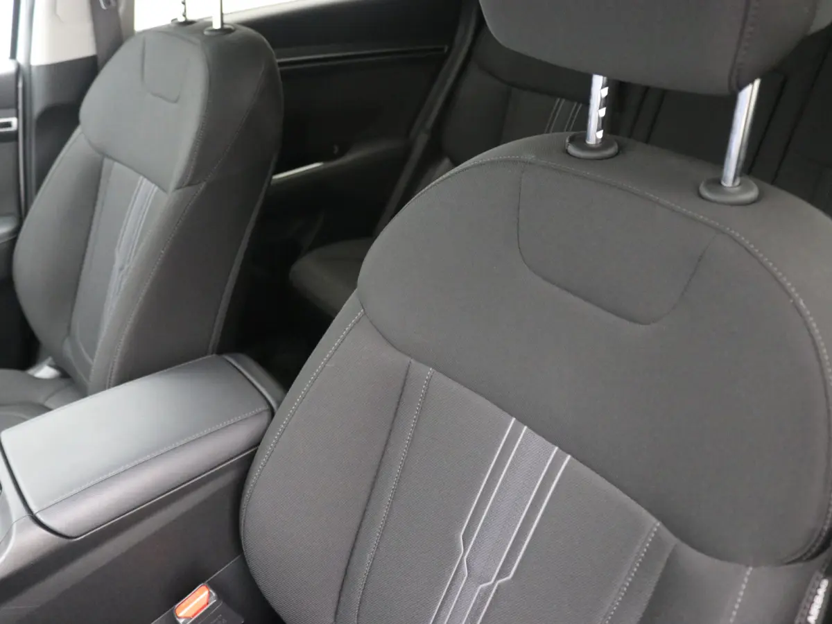 1.6 T-GDI PHEV Comfort Smart 4WD | Achteruitrijcamera | Airco (automatisch) | Apple Carplay/Android Auto|telefoonintegratie premium