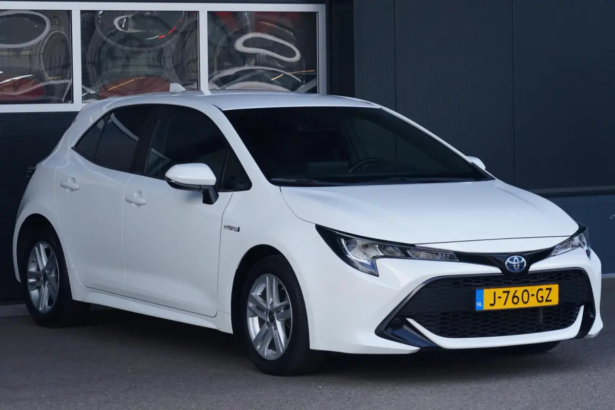 1.8 Hybrid Business, NL, aut. CarPlay, cam. LED