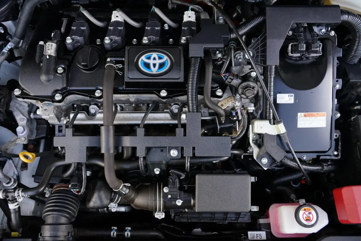 1.8 Hybrid Business, NL, aut. CarPlay, cam. LED