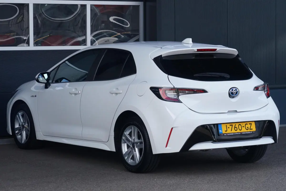 1.8 Hybrid Business, NL, aut. CarPlay, cam. LED