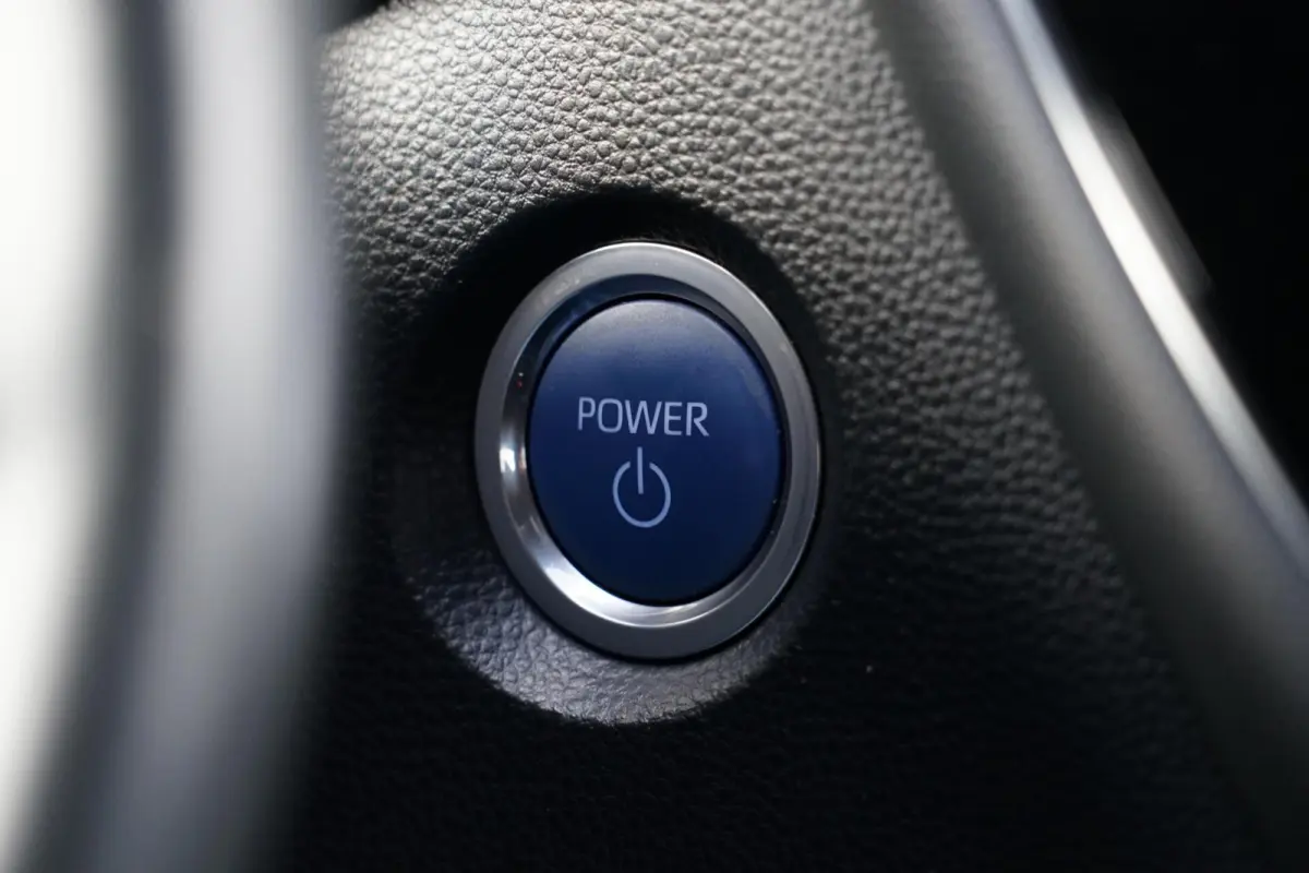 1.8 Hybrid Business, NL, aut. CarPlay, cam. LED