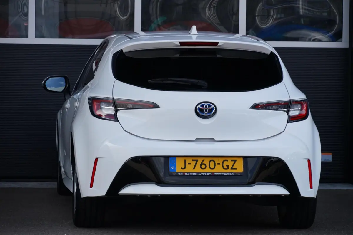 1.8 Hybrid Business, NL, aut. CarPlay, cam. LED