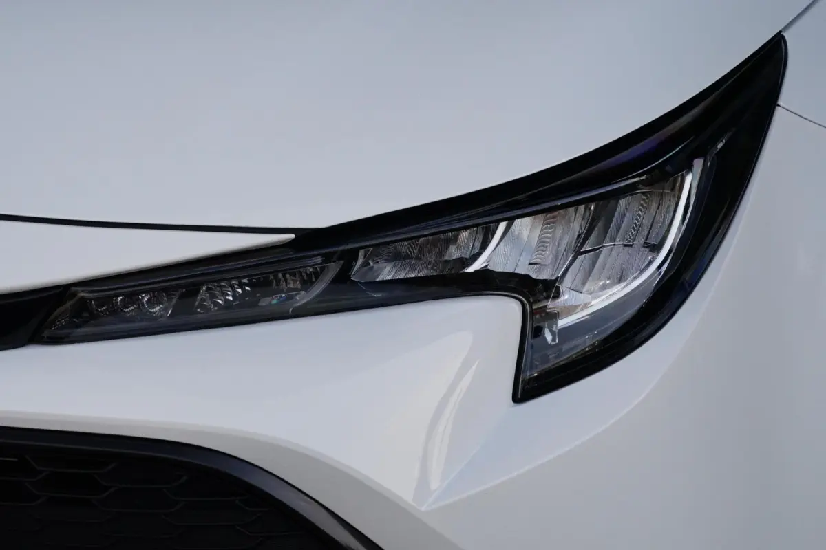1.8 Hybrid Business, NL, aut. CarPlay, cam. LED
