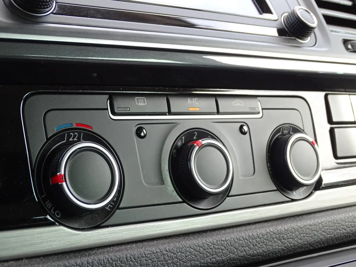 2.0 TDI L2H1 DC Highline