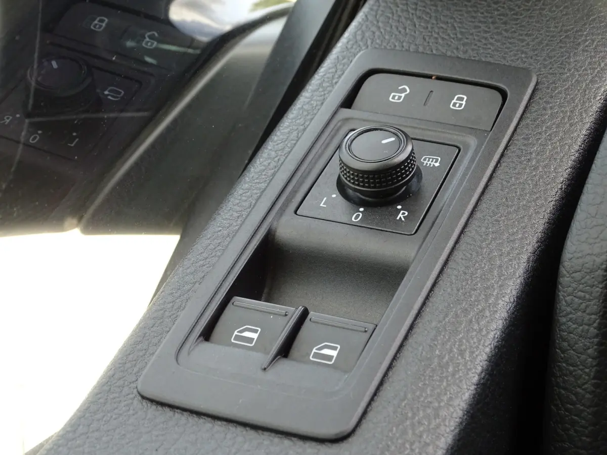 2.0 TDI L2H1 DC Highline