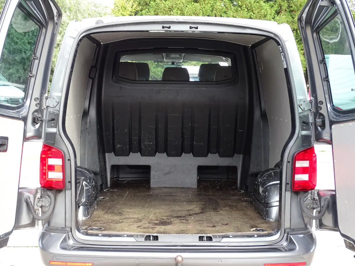 2.0 TDI L2H1 DC Highline