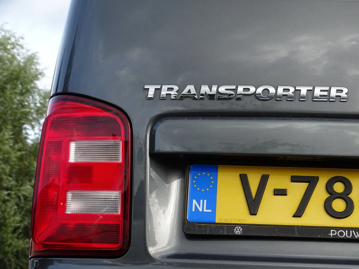 2.0 TDI L2H1 DC Highline