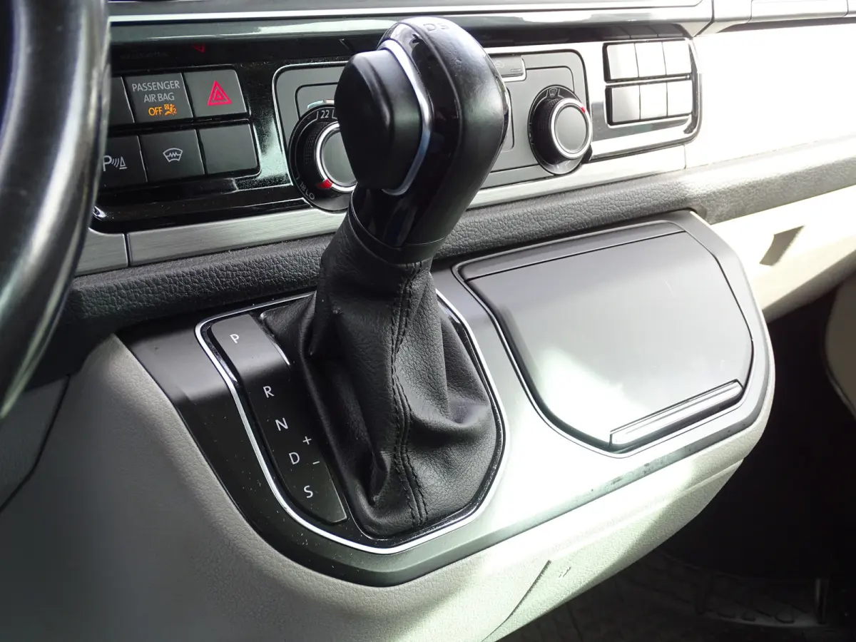 2.0 TDI L2H1 DC Highline