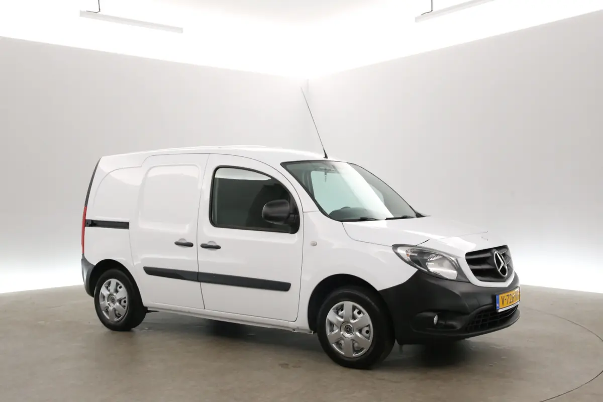 108 CDI BlueEFFICIENCY | Airco | Cruise | Trekhaak | Schuifdeur