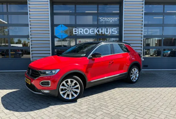 1.5 TSI 150 pk Sport | Trekhaak | Climatronic | Navigatie | Led verlichting |