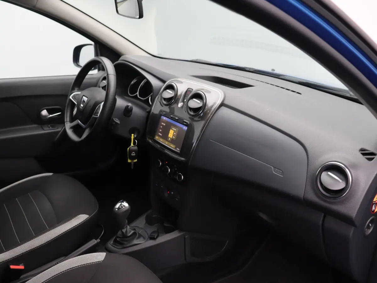 0.9 TCe Laureate | Trekhaak | Cruise Control | Navigatie | Airco |