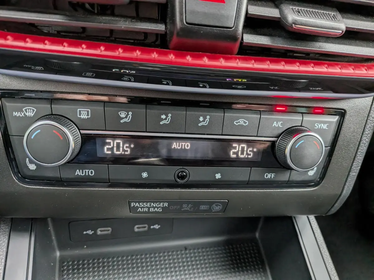 1.0 TSI FR Business Intense Plus