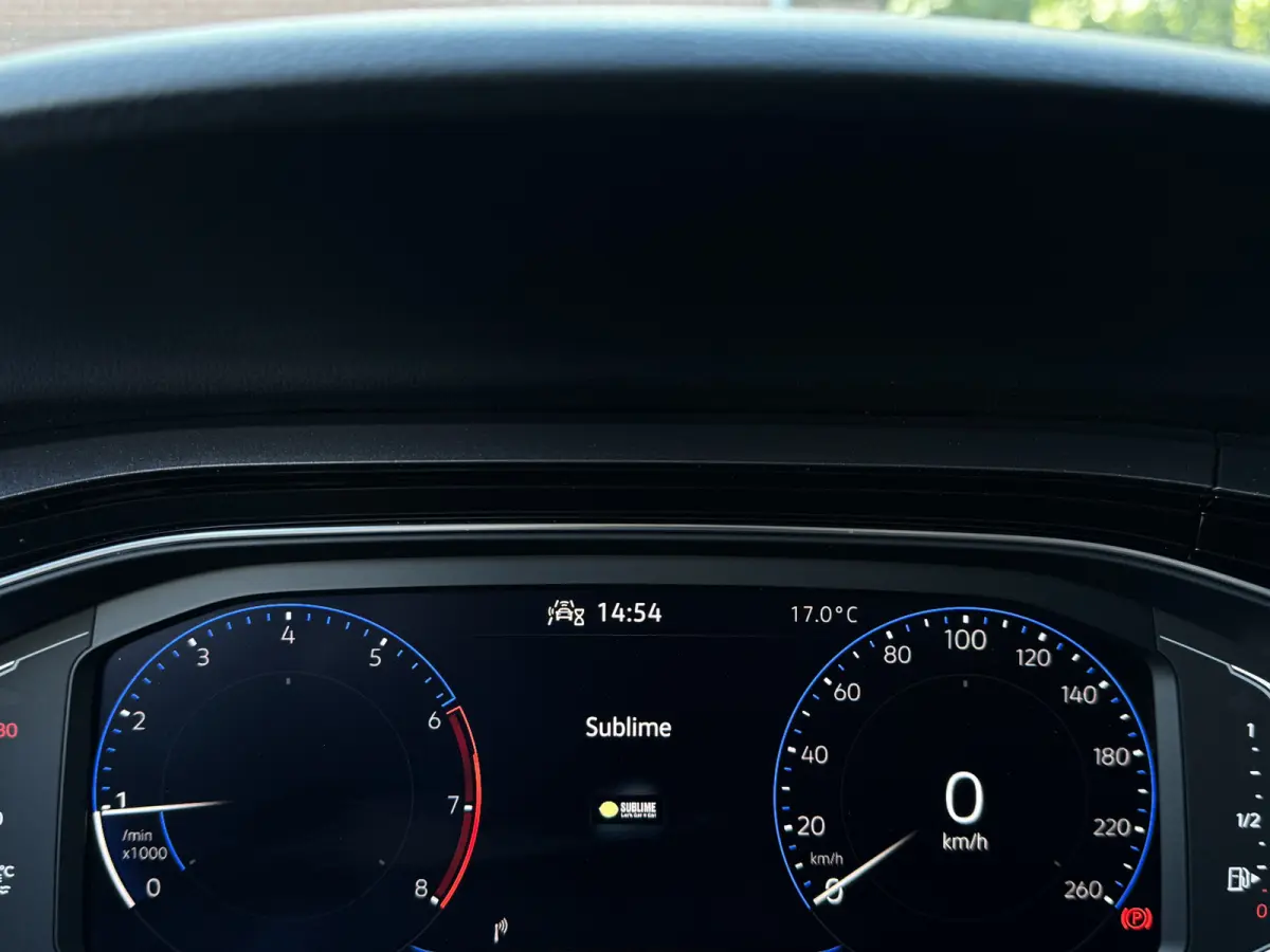 1.0 TSI 110PK STYLE BUSINESS CARPLAY/IQ-LIGHT/PANORAMADAK