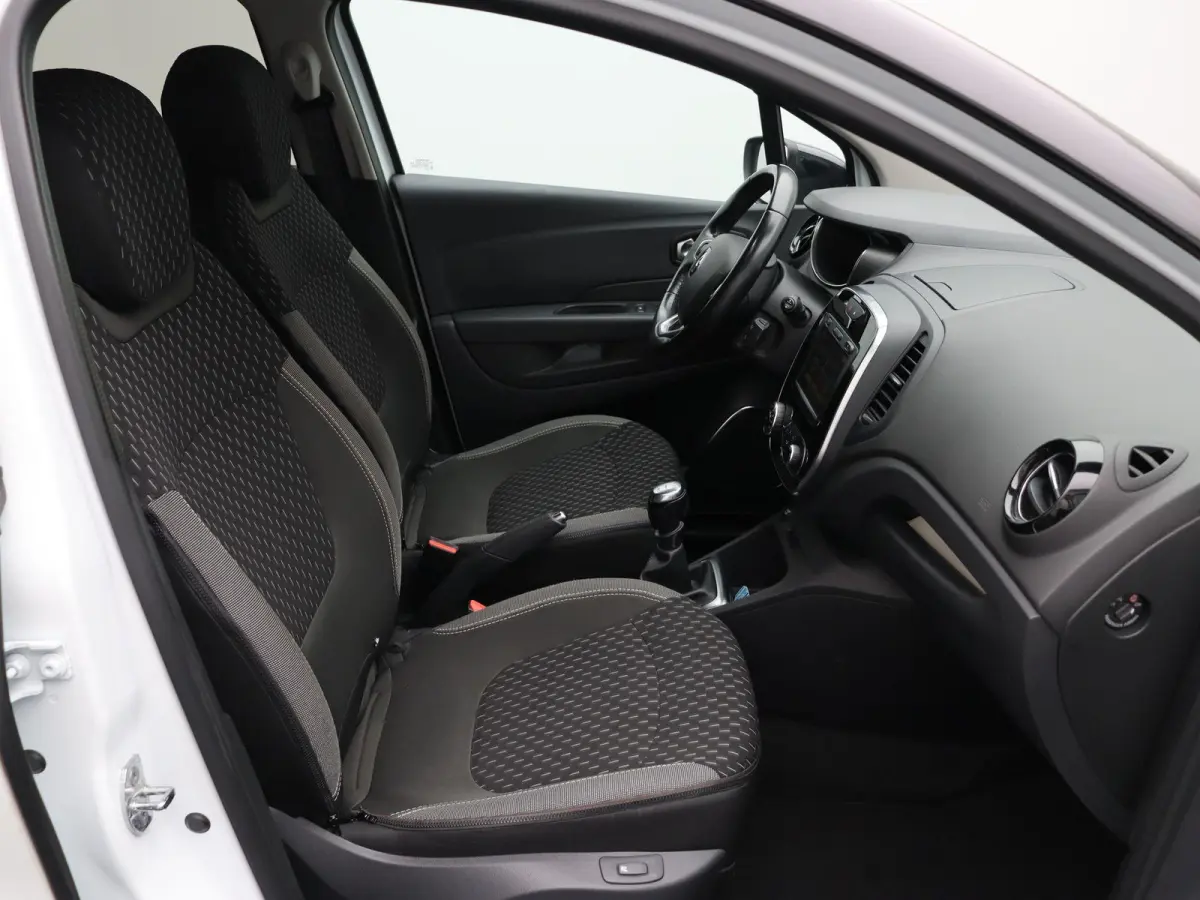 1.3 TCe 130pk Intens | Trekhaak | Navigatie | Stoelverwarming | Climate control |