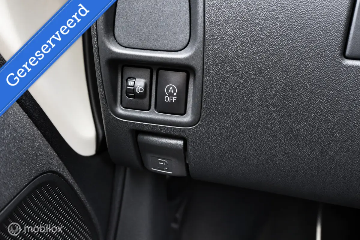 1.0 VVT-i x-now | Start&Stop | ESP | AC | Cruise
