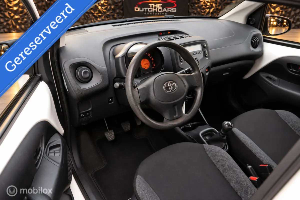 1.0 VVT-i x-now | Start&Stop | ESP | AC | Cruise