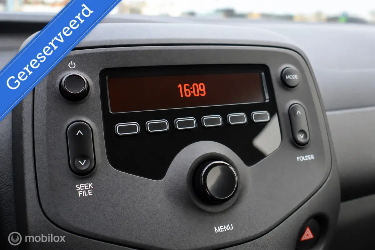 1.0 VVT-i x-now | Start&Stop | ESP | AC | Cruise
