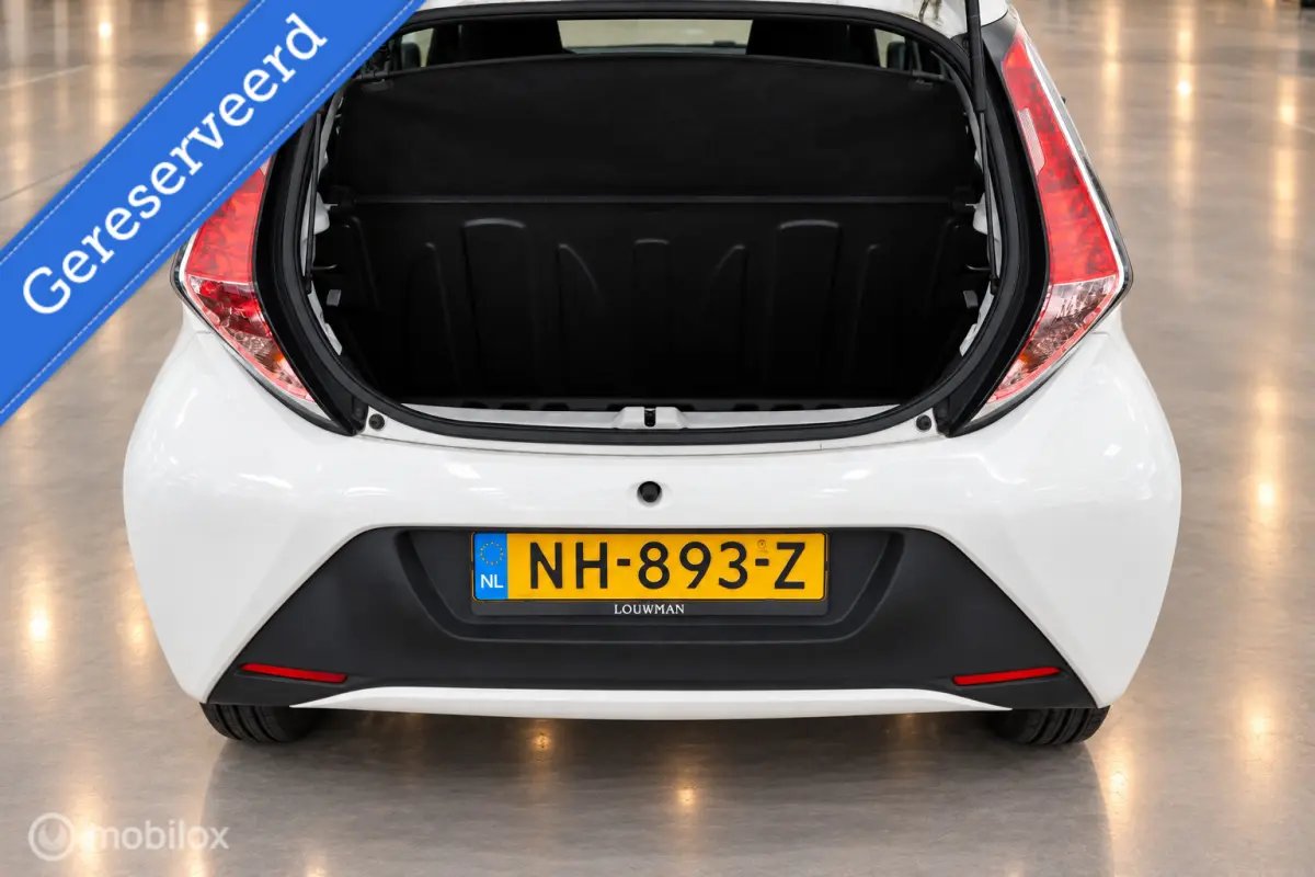 1.0 VVT-i x-now | Start&Stop | ESP | AC | Cruise