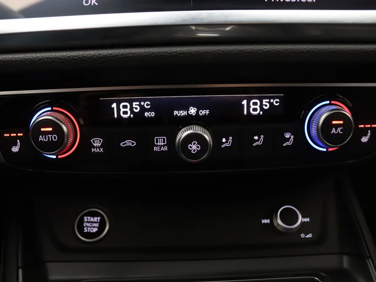 245pk TFSI e S Edition Apple Carplay/Android Auto | Climate